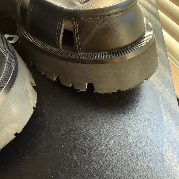 Alexander Wang Black carter cage leather sandals - Picture 5 of 14